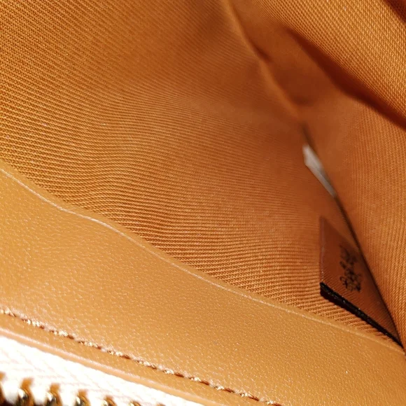 MOTHER'S DAY Coach Lipstick Wallet - Picture 3 of 4